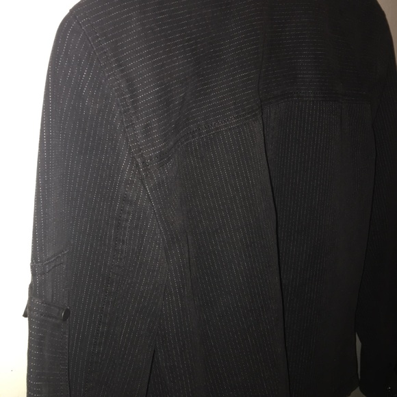 Armani Women’s Exchange Black Jacket - Picture 3 of 4